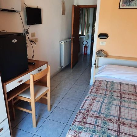 Hotel Vittoria Chianciano Terme Ngoại thất bức ảnh