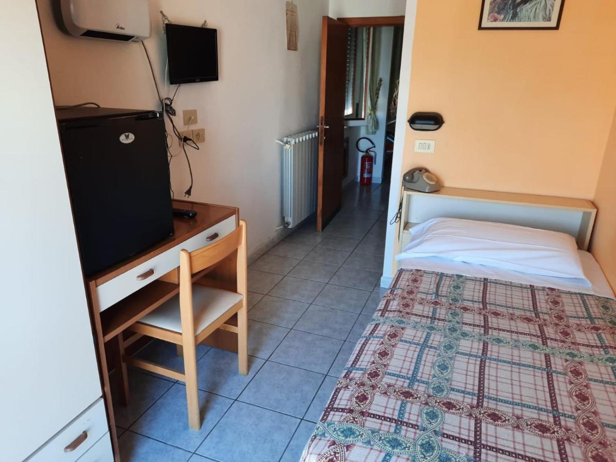 Hotel Vittoria Chianciano Terme Ngoại thất bức ảnh