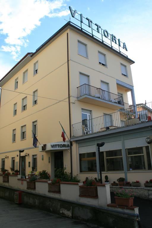 Hotel Vittoria Chianciano Terme Ngoại thất bức ảnh