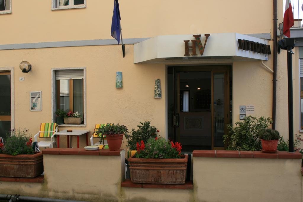Hotel Vittoria Chianciano Terme Ngoại thất bức ảnh